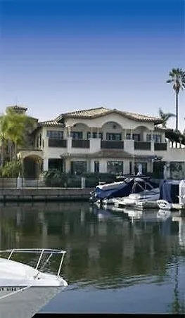 ** Hotel Newport Dunes Waterfront Resort Newport Beach United States